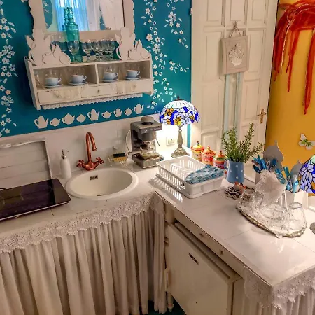Guest house Feher Tulipan Apartman