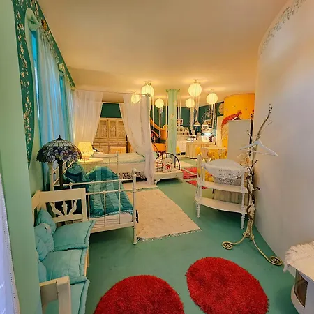 Guest house Feher Tulipan Apartman Debrecen