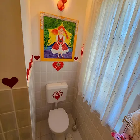 Feher Tulipan Apartman