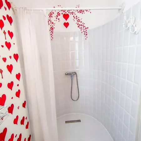 Гостевой дом Feher Tulipan Apartman