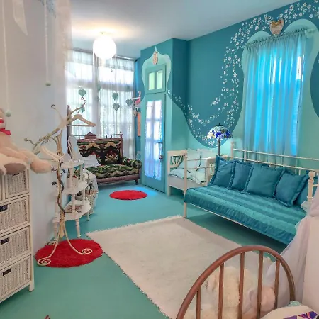 Feher Tulipan Apartman *
