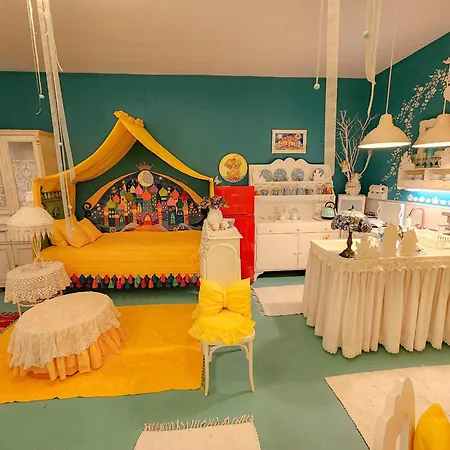 Гостевой дом Feher Tulipan Apartman